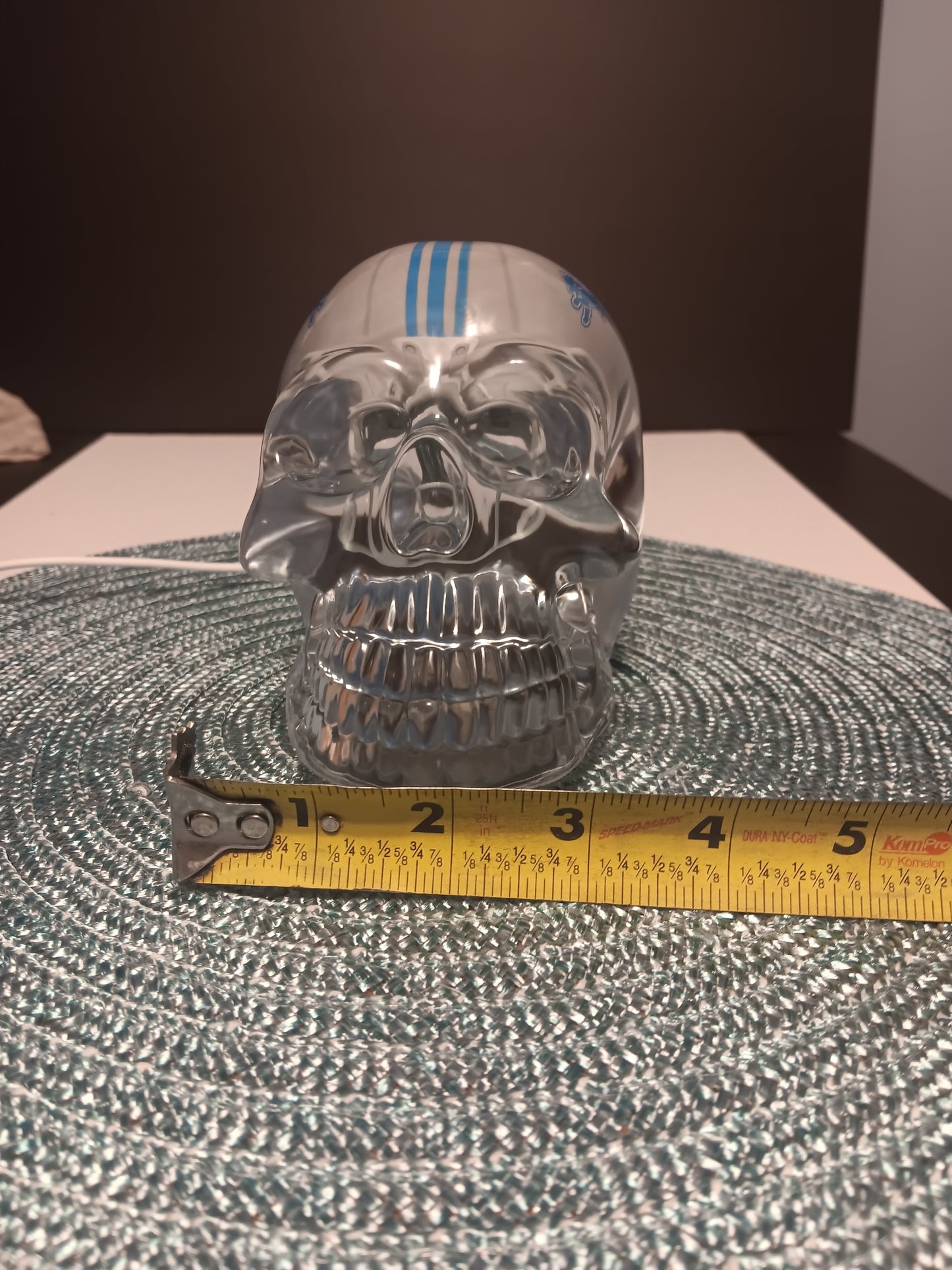 Large Cystal clear epoxy resin Detroit Lions Skull Light