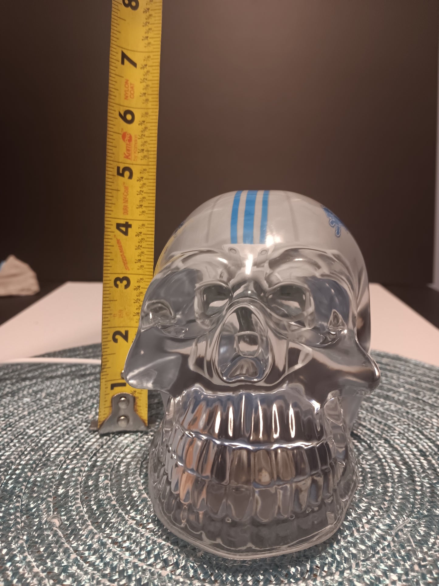 Large Cystal clear epoxy resin Detroit Lions Skull Light